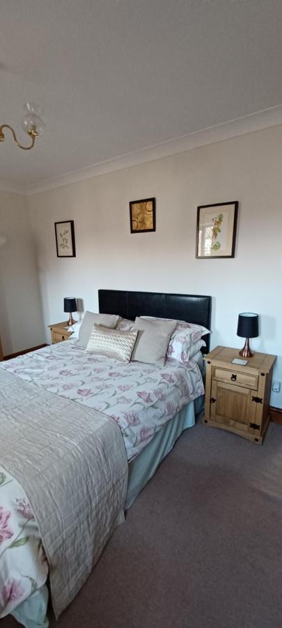 Woodpeckers Cottage B&B Pett Extérieur photo