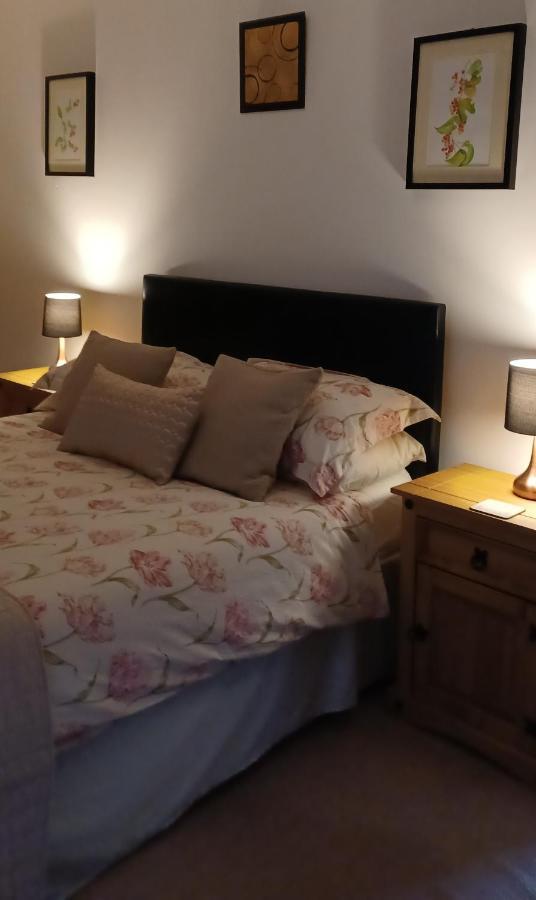 Woodpeckers Cottage B&B Pett Extérieur photo